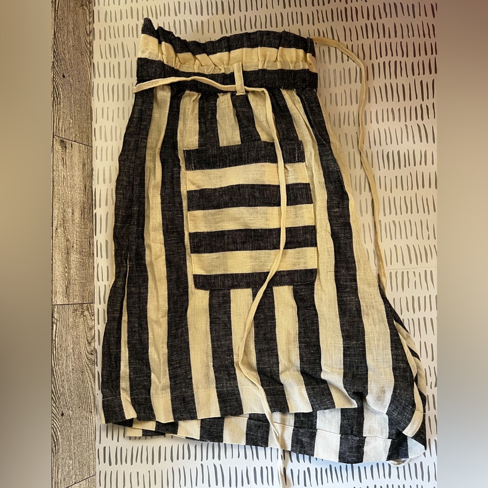 Linen Shorts